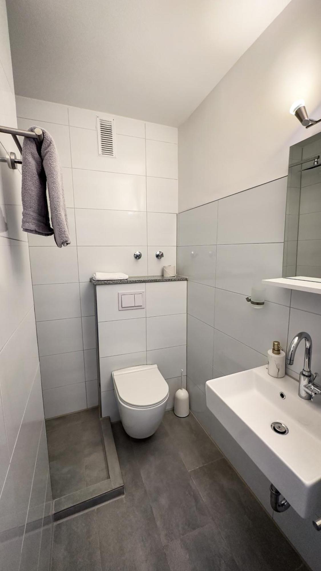 Hotel Schmidt Garni Есен Екстериор снимка
