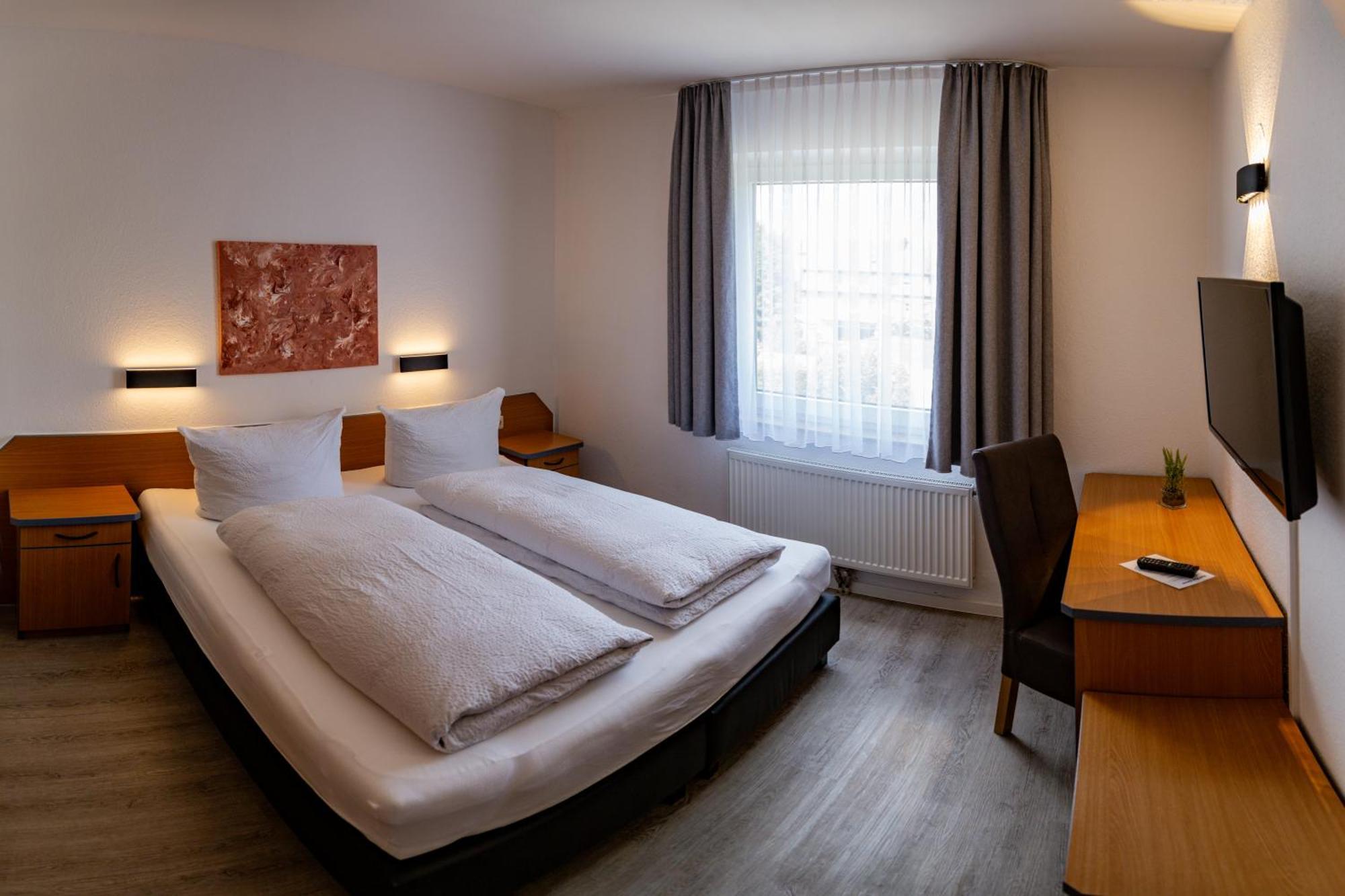 Hotel Schmidt Garni Есен Екстериор снимка